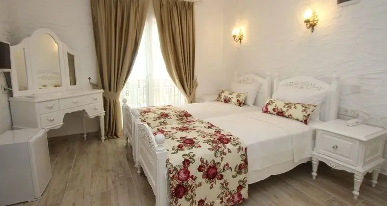 Standart Çift Kişilik Oda