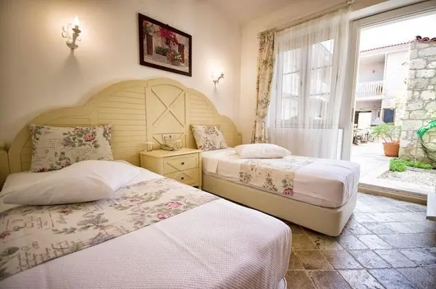 Çift Kişilik, Şehir Manzaralı