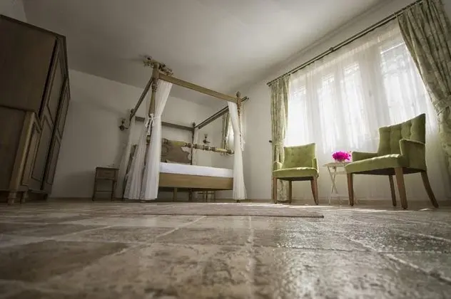 Suite, Manzarasız