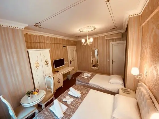Standard Tek Büyük veya İki Ayrı Yataklı Oda, 1 Büyük (Queen) Boy Yatak, Şehir Manzaralı