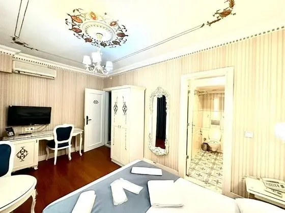 Standard Tek Büyük veya İki Ayrı Yataklı Oda, 1 Büyük (Queen) Boy Yatak, Şehir Manzaralı