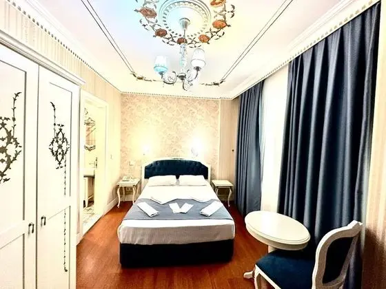 Standard Tek Büyük veya İki Ayrı Yataklı Oda, 1 Büyük (Queen) Boy Yatak, Şehir Manzaralı