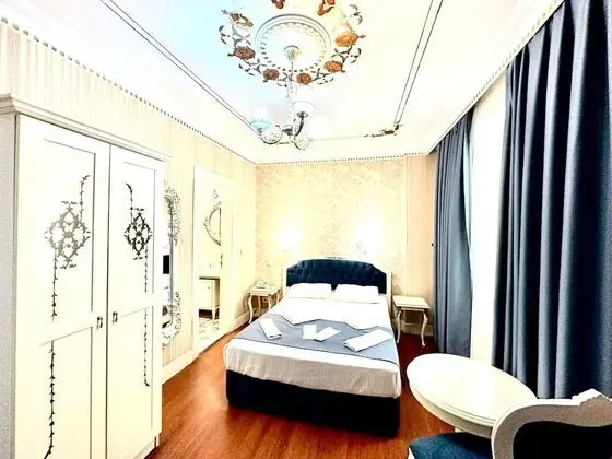 Standard Tek Büyük veya İki Ayrı Yataklı Oda, 1 Büyük (Queen) Boy Yatak, Şehir Manzaralı