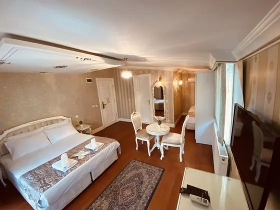 Standard Üç Kişilik Oda