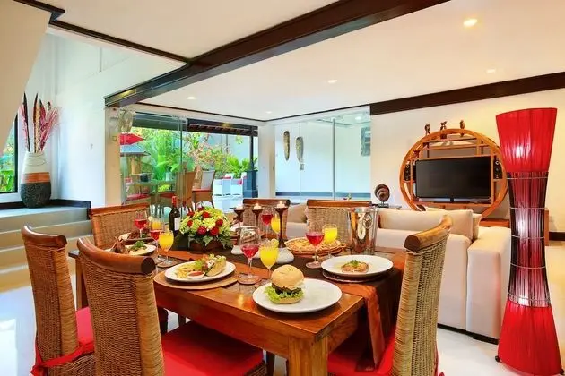 Family Villa, 3 Yatak Odası, Kişiye Özel Havuzlu