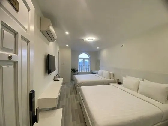 Deluxe Üç Kişilik Oda
