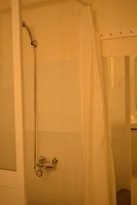 Family Tek Büyük Yataklı Oda