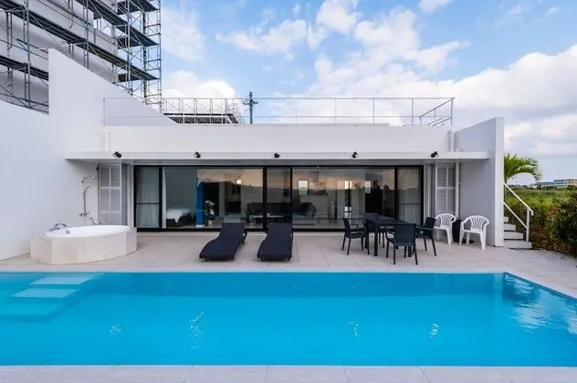 Villa, Sigara İçilmez