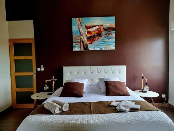 Deluxe Tek Büyük Yataklı Oda, 1 En Büyük (King) Boy Yatak, Özel Banyo (Pic Saint Loup )