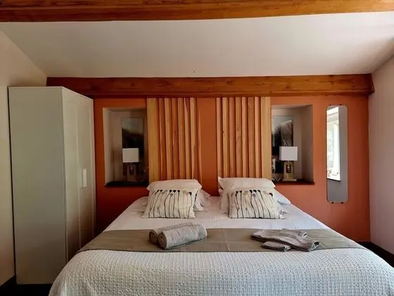 Deluxe Tek Büyük Yataklı Oda, Teras, Bahçe Manzaralı (Viognier )