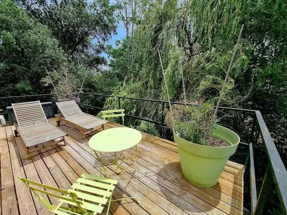 Deluxe Tek Büyük Yataklı Oda, Teras, Bahçe Manzaralı (Viognier )