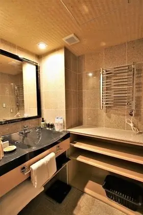 Deluxe Tek Büyük Yataklı Oda, Nehir Manzaralı