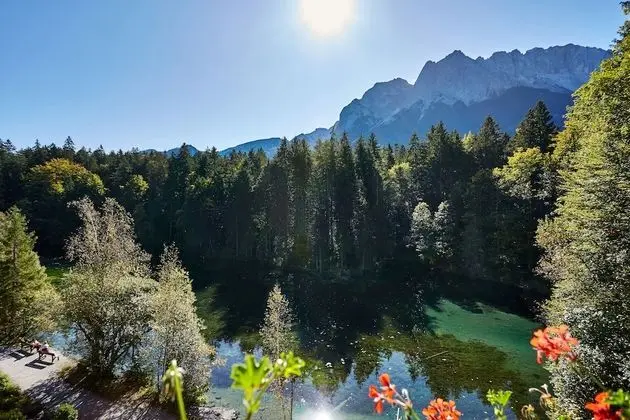 Süit (Lake House)