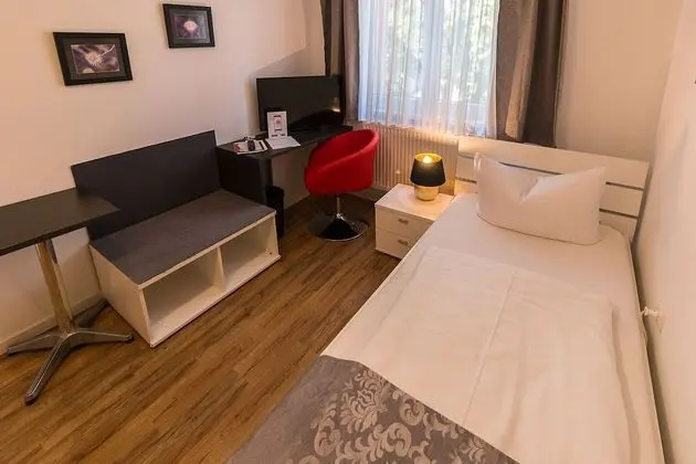 Economy Tek Büyük veya İki Ayrı Yataklı Oda