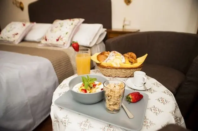 Comfort Tek Büyük Yataklı Oda