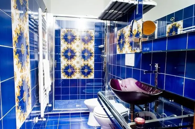 Comfort Tek Büyük Yataklı Oda