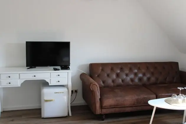 Family Tek Büyük veya İki Ayrı Yataklı Oda