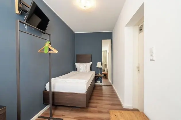 Tek Kişilik Oda, Ortak Banyo