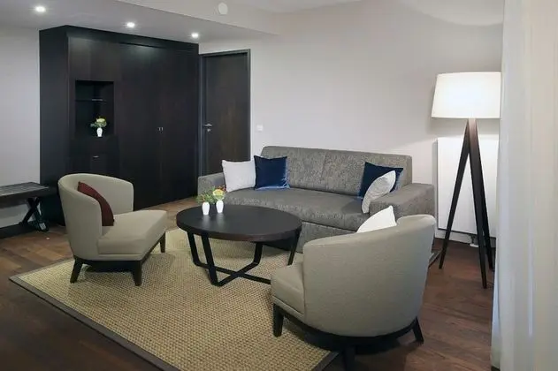 Deluxe Tek Büyük Yataklı Oda, Engellilere Uygun