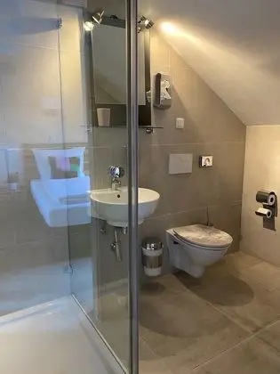 City Üç Kişilik Oda