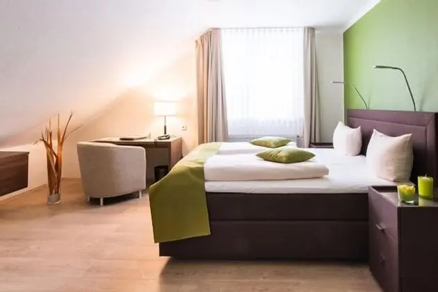 Comfort Tek Büyük Yataklı Oda
