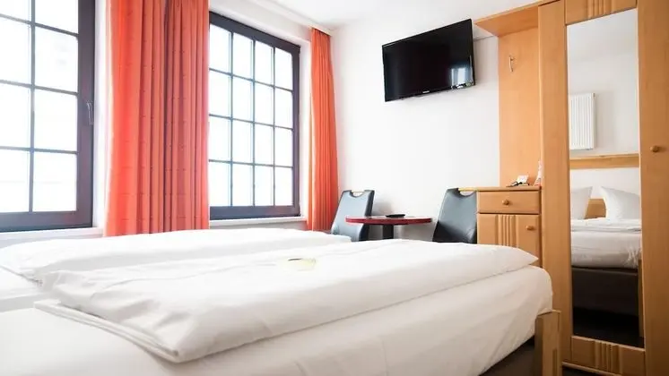 Basic Tek Büyük Yataklı Oda, Ek Bina (Haus Aalreuse)
