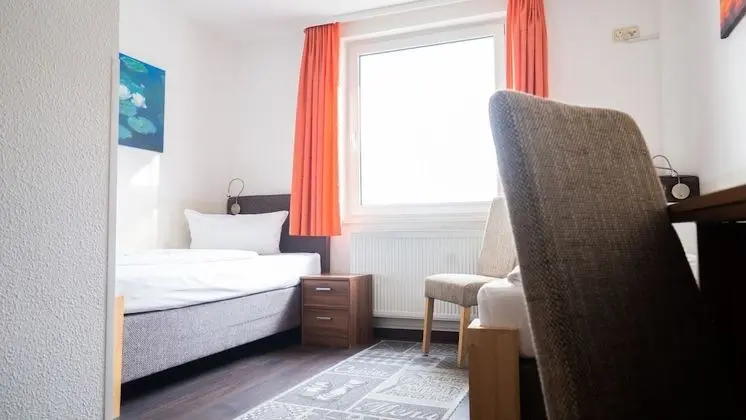 İki Ayrı Yataklı Oda, Ek Bina (Haus Aalreuse)