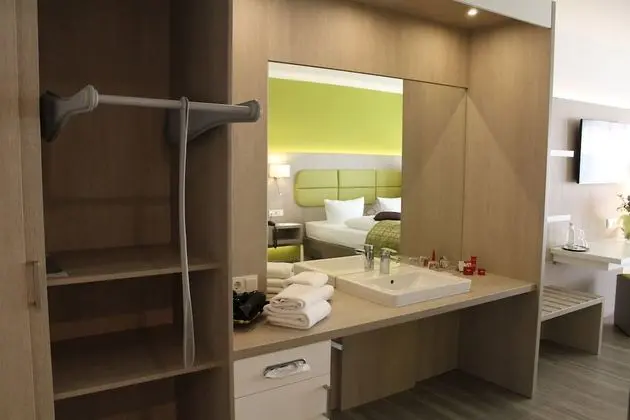 Comfort Tek Büyük Yataklı Oda, 1 En Büyük (King) Boy Yatak, Engellilere Uygun