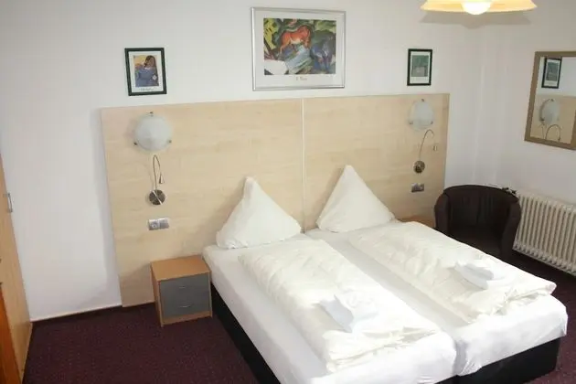 Tek Kişilik Oda, Sigara İçilebilir