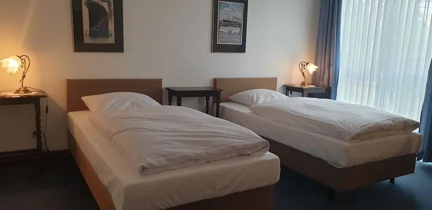 Basic İki Ayrı Yataklı Oda