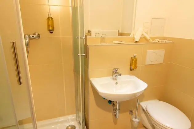 Standard Oda, 3 Tek Kişilik Yatak