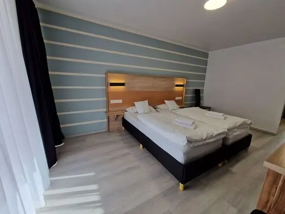 Basic Tek Büyük Yataklı Oda