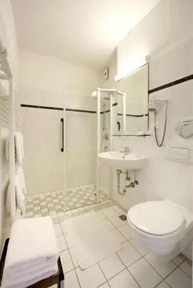 Comfort Tek Kişilik Oda