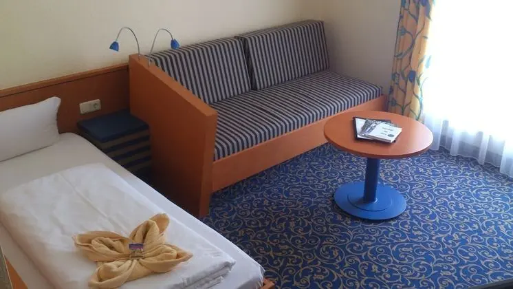 Tek Kişilik Oda