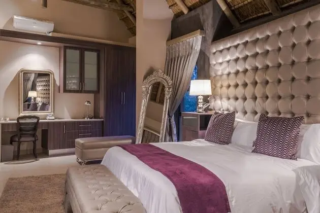Luxury Oda, 1 En Büyük (King) Boy Yatak, Teras, Bahçe Manzaralı