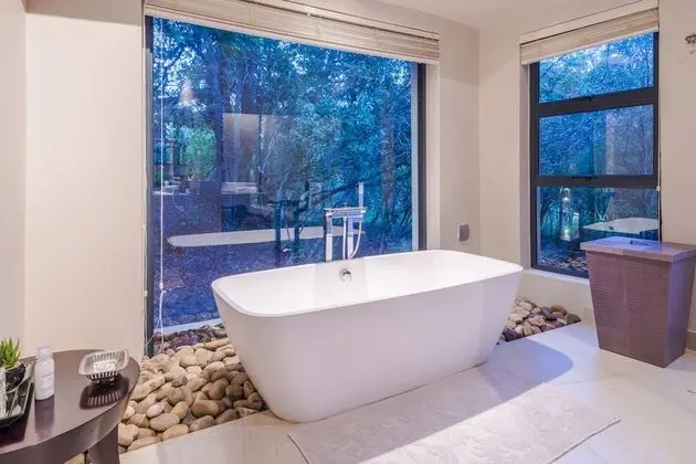 Luxury Oda, 1 En Büyük (King) Boy Yatak, Teras, Bahçe Manzaralı