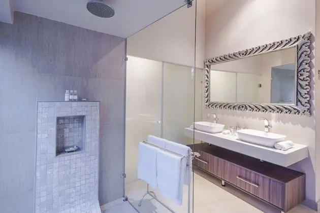 Luxury Oda, 1 En Büyük (King) Boy Yatak, Teras, Bahçe Manzaralı