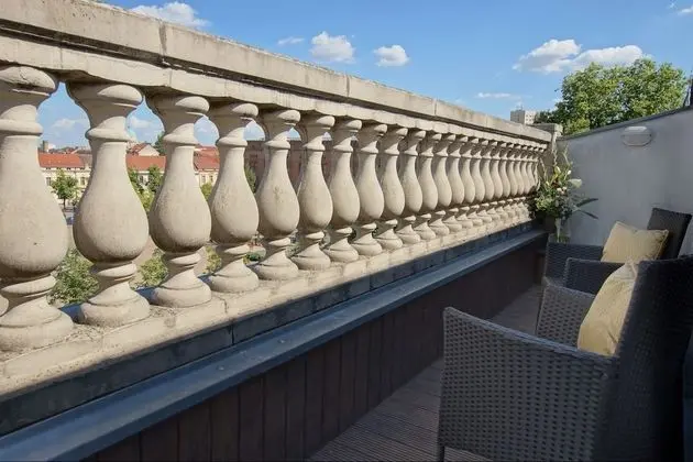Tek Büyük Yataklı Oda (Palais)