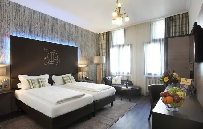 Deluxe Tek Büyük Yataklı Oda, Sıcak Su Küveti