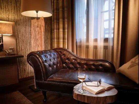 Deluxe Tek Büyük Yataklı Oda, Sıcak Su Küveti