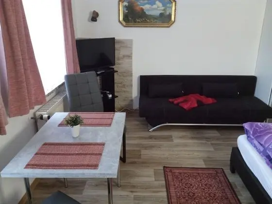 Comfort Tek Büyük Yataklı Oda