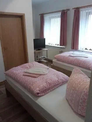 İki Ayrı Yataklı Oda