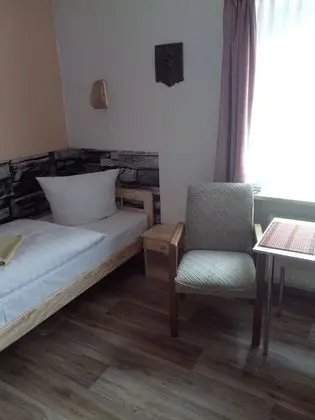 Tek Kişilik Oda