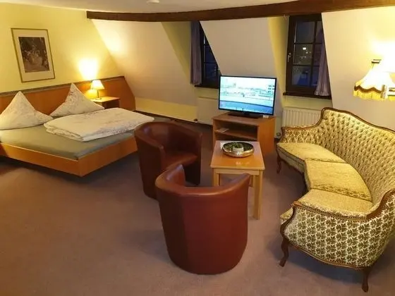 Deluxe Tek Büyük Yataklı Oda