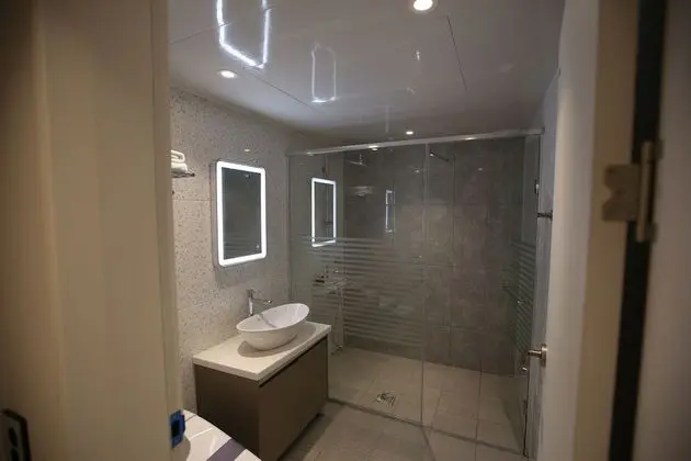 Deluxe Tek Büyük Yataklı Oda, Okyanus Manzaralı