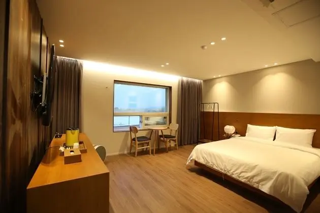 Deluxe Tek Büyük Yataklı Oda, Şehir Manzaralı