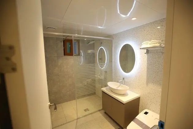 Deluxe Tek Büyük Yataklı Oda, Şehir Manzaralı