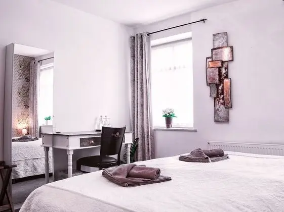 Economy Tek Büyük veya İki Ayrı Yataklı Oda, Ortak Banyo