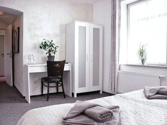 Economy Tek Büyük veya İki Ayrı Yataklı Oda, Ortak Banyo