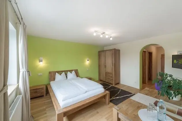 Comfort Tek Büyük Yataklı Oda